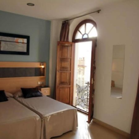 Hostal Plaza Ruiz 세우타 외부 사진